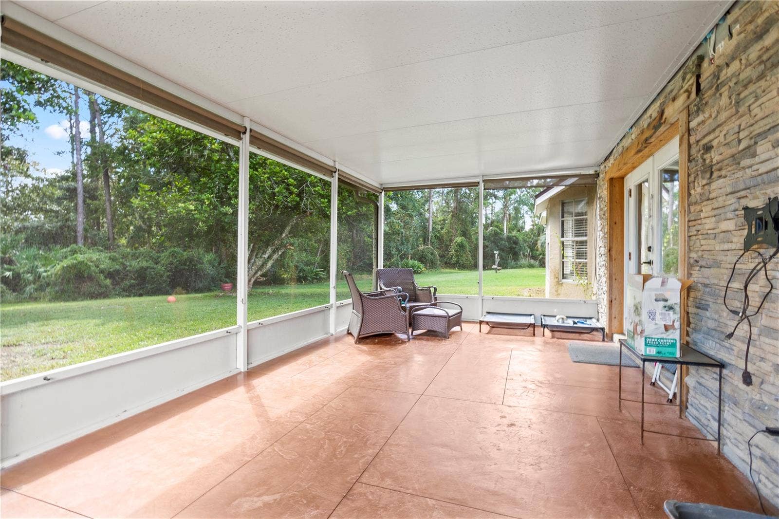 1017 EAGENS CREEK COURT, Oviedo, FL 32765 1017 EAGENS CREEK COURT, Oviedo, FL 32765