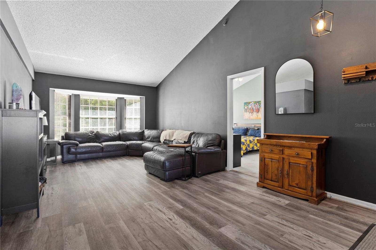 1017 EAGENS CREEK COURT, Oviedo, FL 32765 1017 EAGENS CREEK COURT, Oviedo, FL 32765