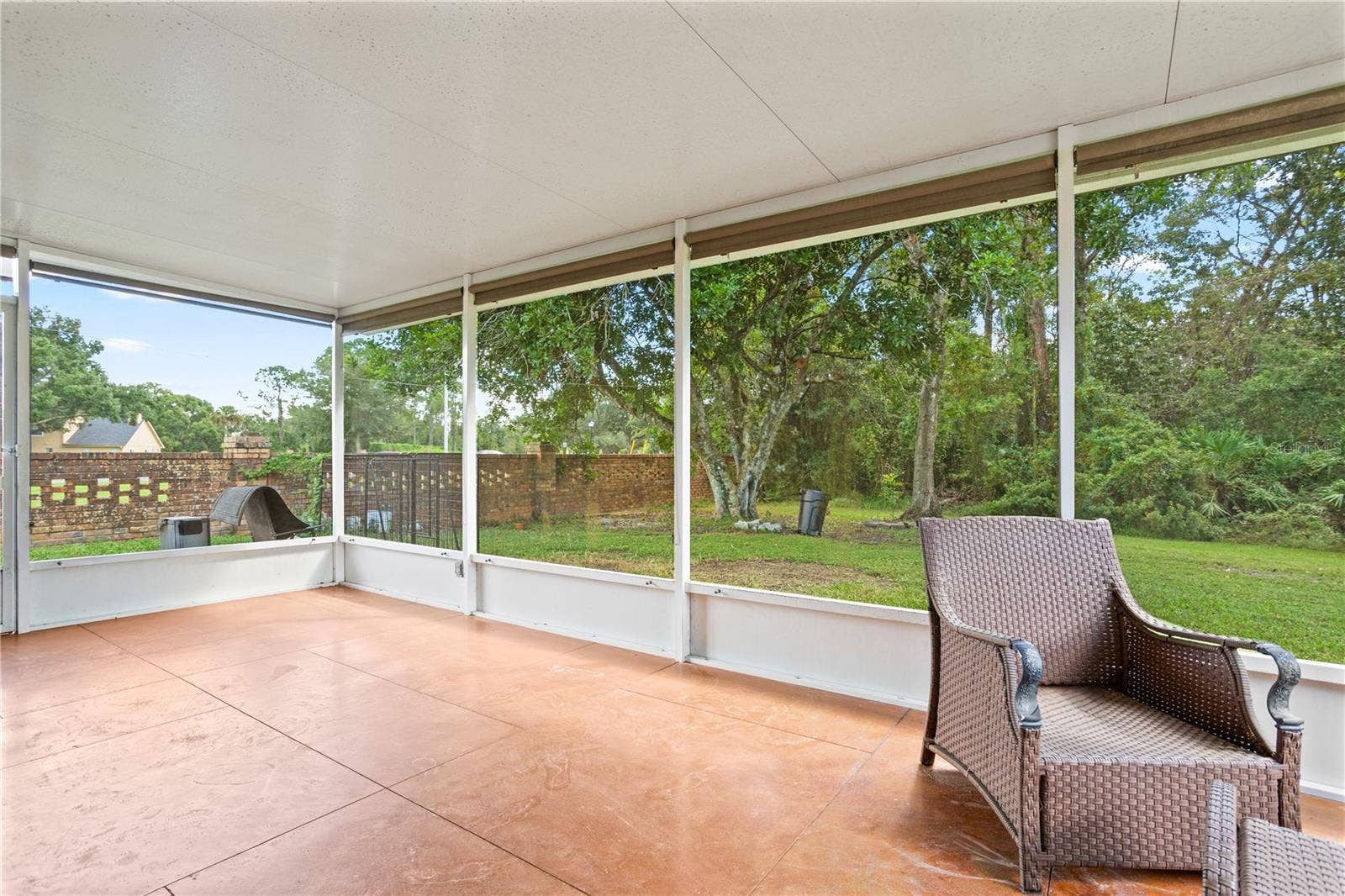1017 EAGENS CREEK COURT, Oviedo, FL 32765 1017 EAGENS CREEK COURT, Oviedo, FL 32765