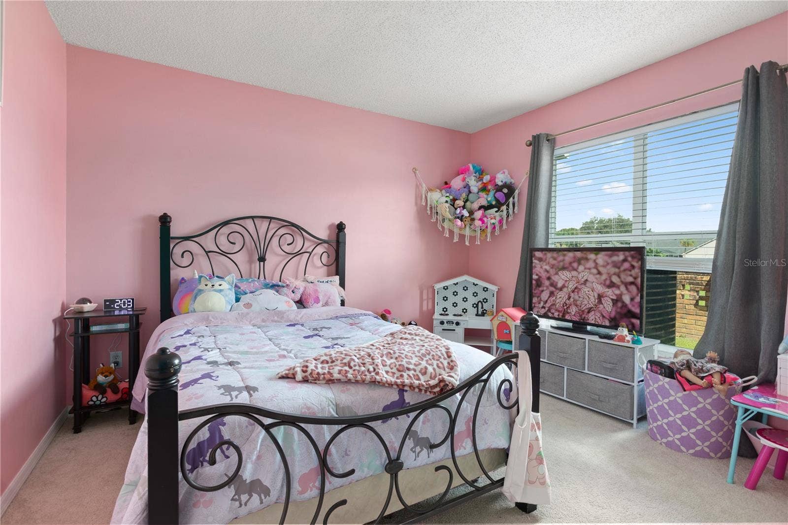 1017 EAGENS CREEK COURT, Oviedo, FL 32765 1017 EAGENS CREEK COURT, Oviedo, FL 32765