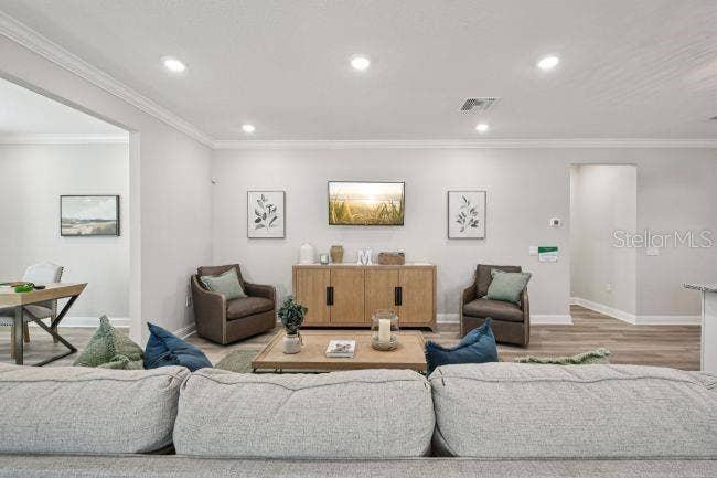 Model home - actual features may vary.