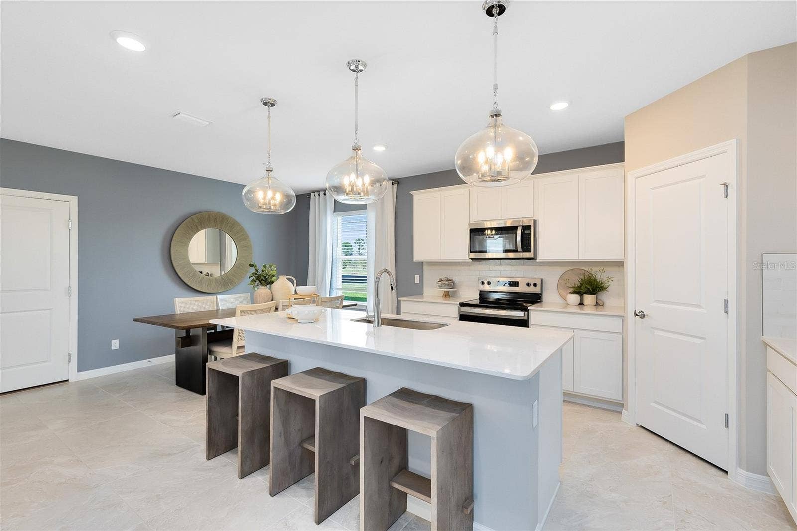 Model Home Design Only. Pictures and furnishings are for illustrative purposes only. Elevations, colors and options may vary. Furniture is for model home staging only.