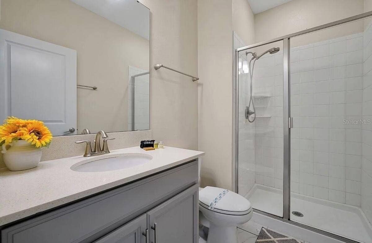 5017 WINDERMERE AVENUE, Kissimmee, FL 34746 5017 WINDERMERE AVENUE, Kissimmee, FL 34746