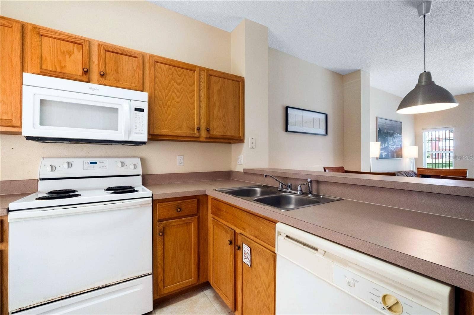 8516 CRYSTAL COVE LOOP, Kissimmee, FL 34747 8516 CRYSTAL COVE LOOP, Kissimmee, FL 34747