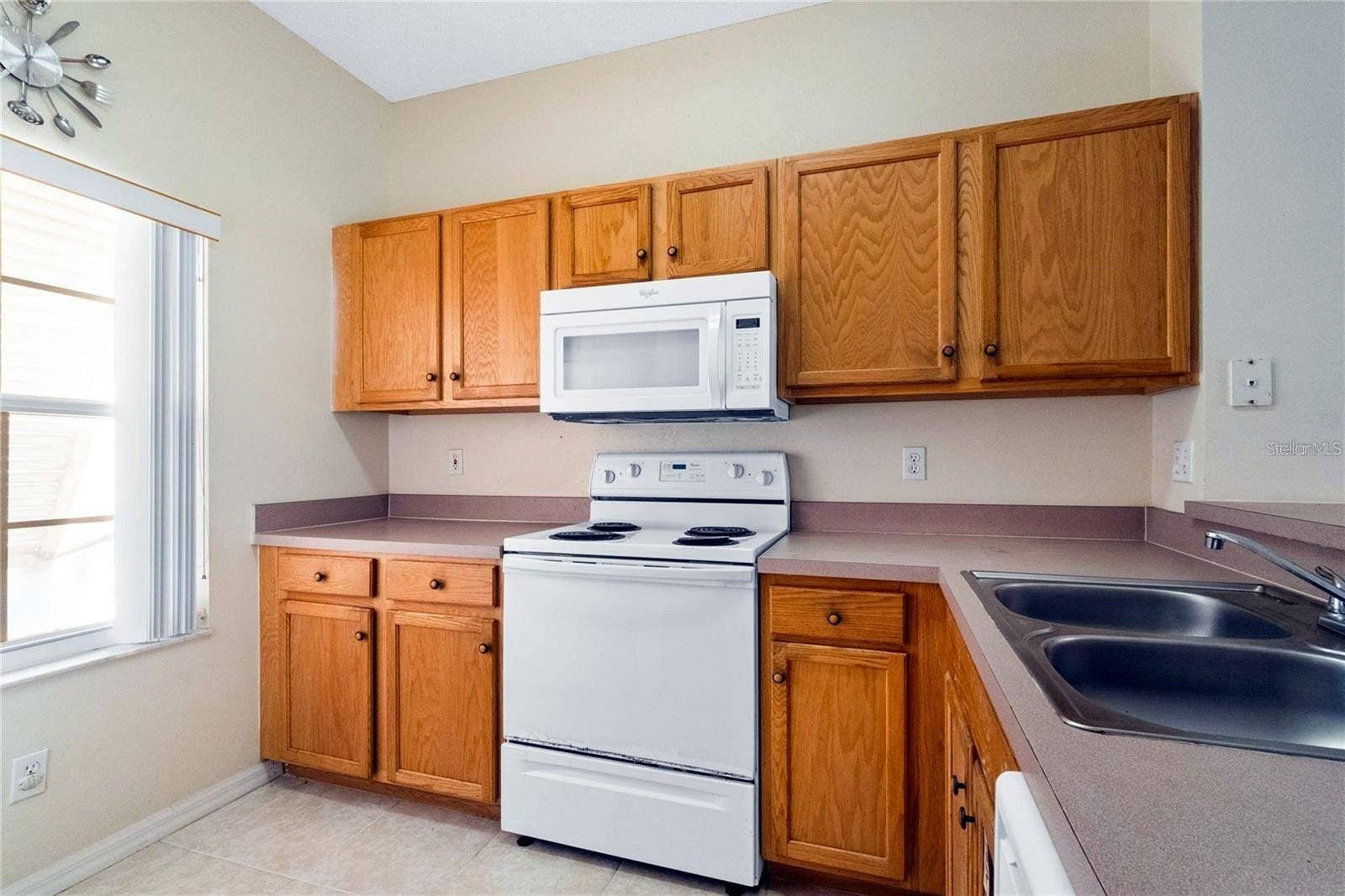 8516 CRYSTAL COVE LOOP, Kissimmee, FL 34747 8516 CRYSTAL COVE LOOP, Kissimmee, FL 34747
