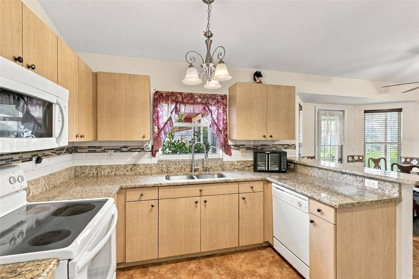 2104 LINWOOD AVENUE, Spring Hill, FL 34608 2104 LINWOOD AVENUE, Spring Hill, FL 34608