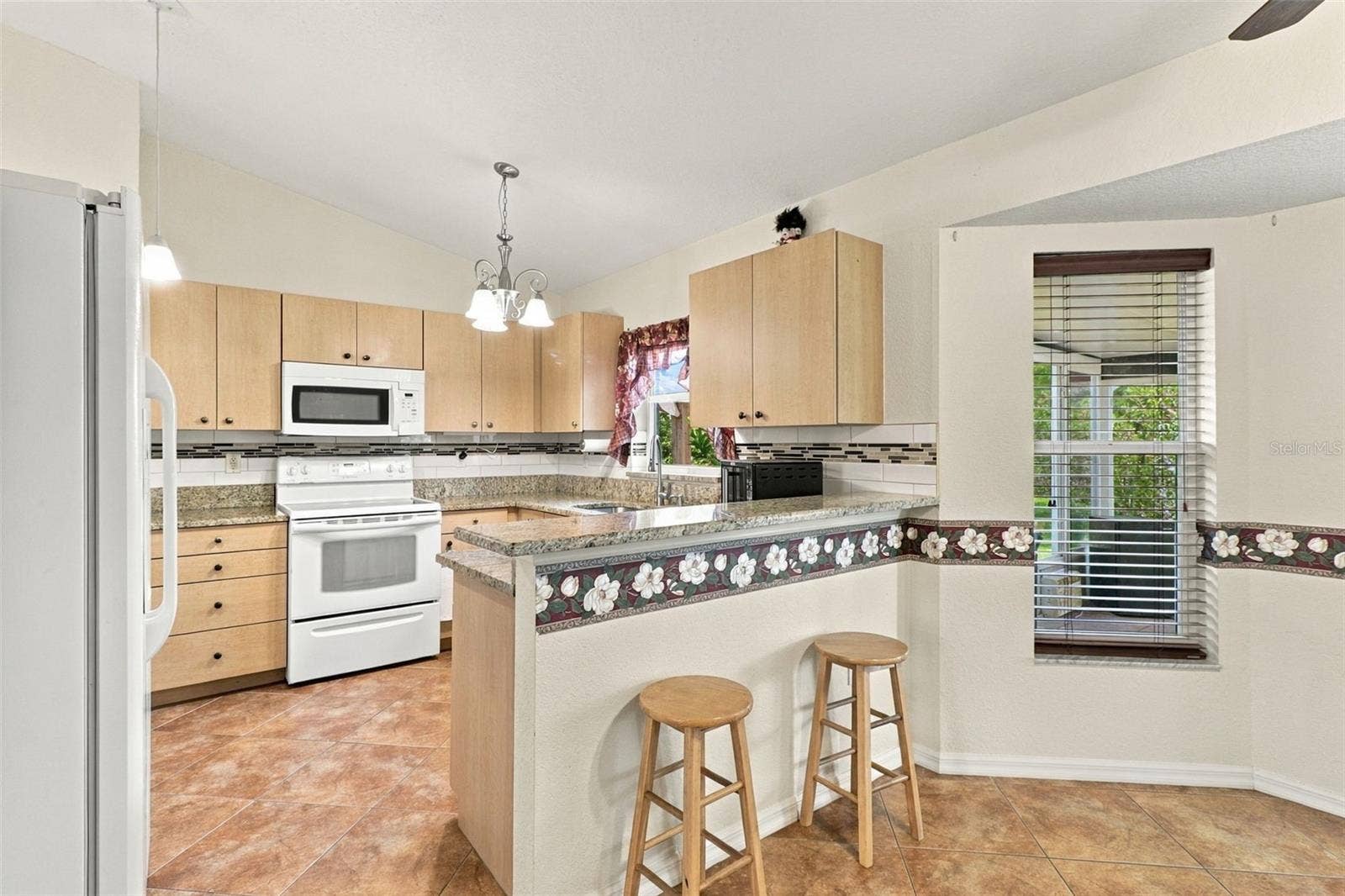 2104 LINWOOD AVENUE, Spring Hill, FL 34608 2104 LINWOOD AVENUE, Spring Hill, FL 34608