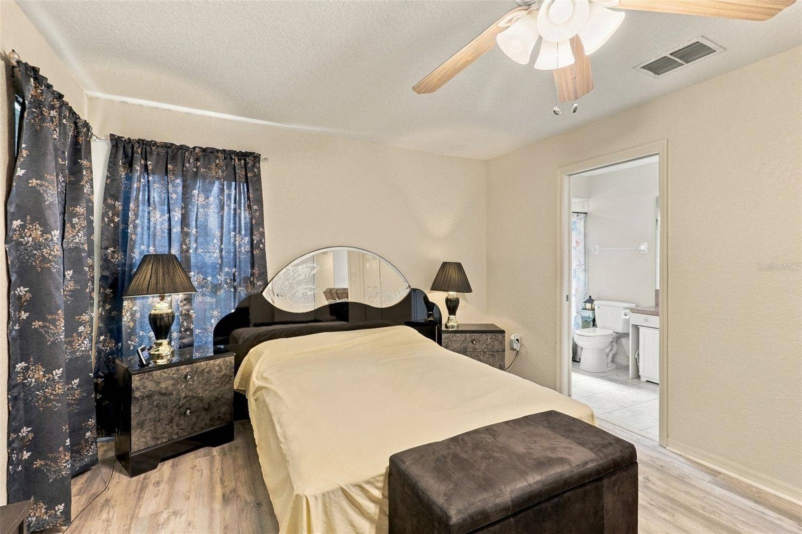 2104 LINWOOD AVENUE, Spring Hill, FL 34608 2104 LINWOOD AVENUE, Spring Hill, FL 34608