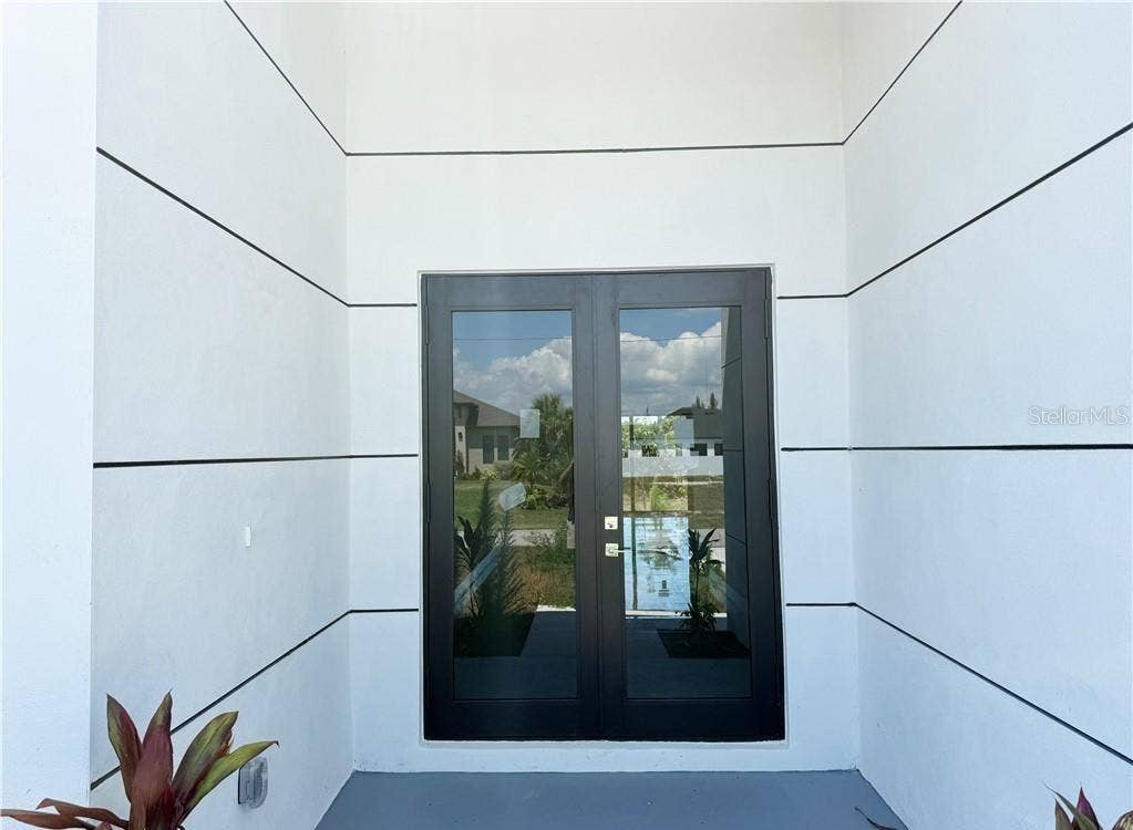 2726 NW 41ST PLACE, Cape Coral, FL 33993 2726 NW 41ST PLACE, Cape Coral, FL 33993