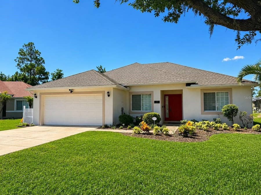 Property photo for 320 PARADISE WOODS PLACE, Davenport, FL