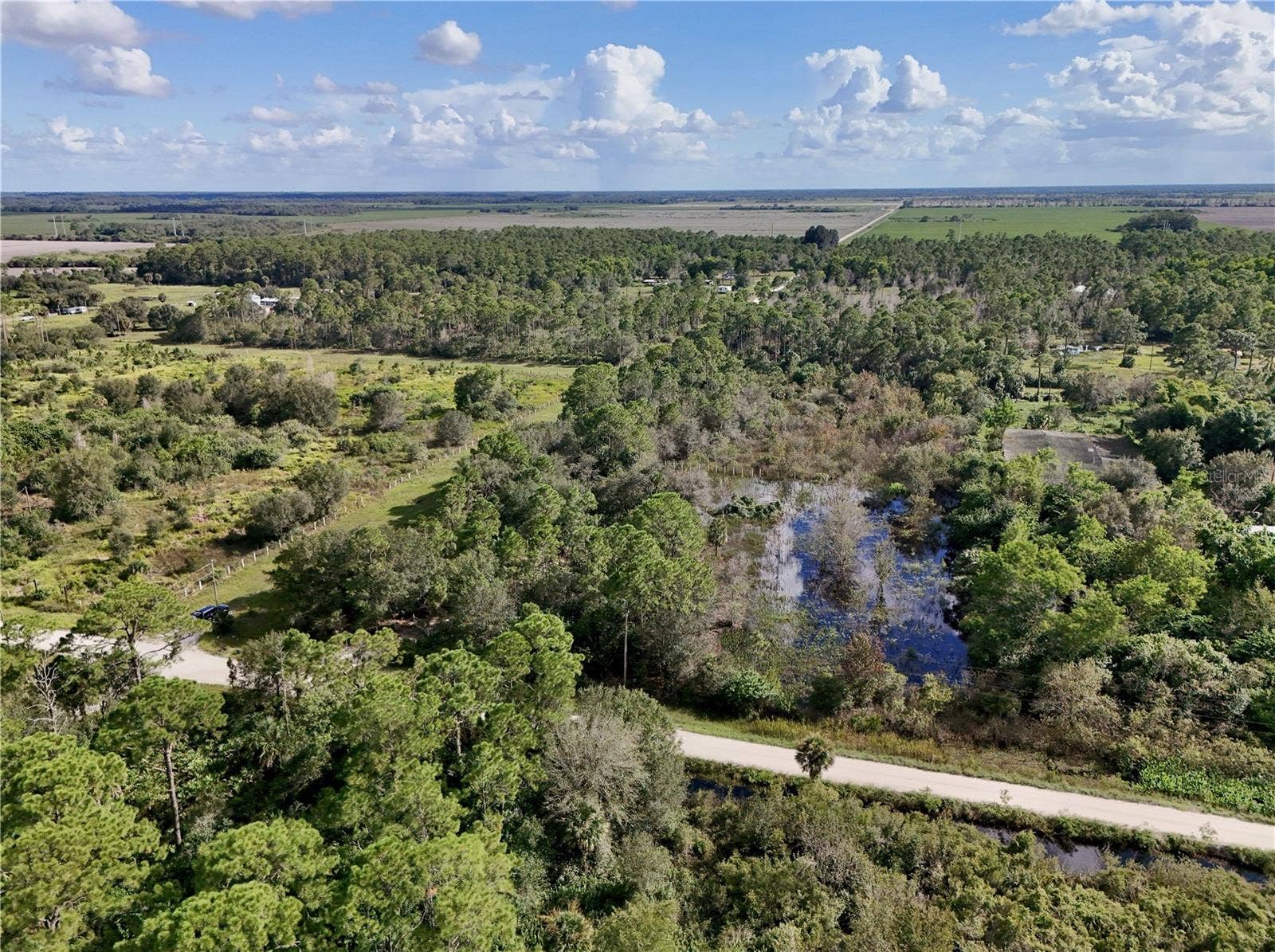 240 TAMPA AVENUE, Clewiston, FL 33440 240 TAMPA AVENUE, Clewiston, FL 33440