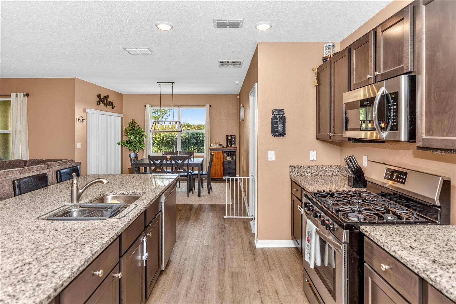 339 LAZIO CIRCLE, Debary, FL 32713
