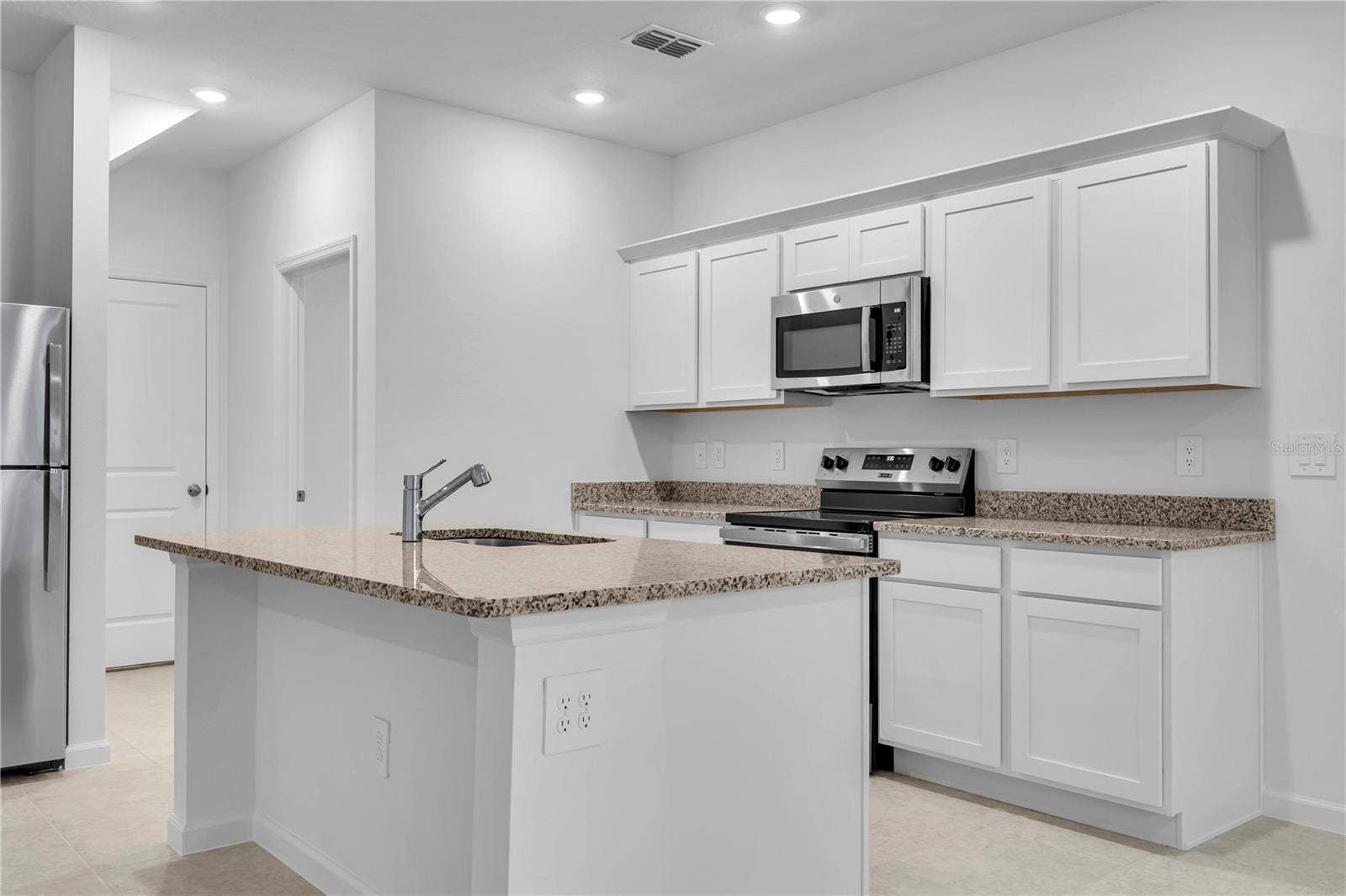2580 BROADWING STREET, Kissimmee, FL 34746