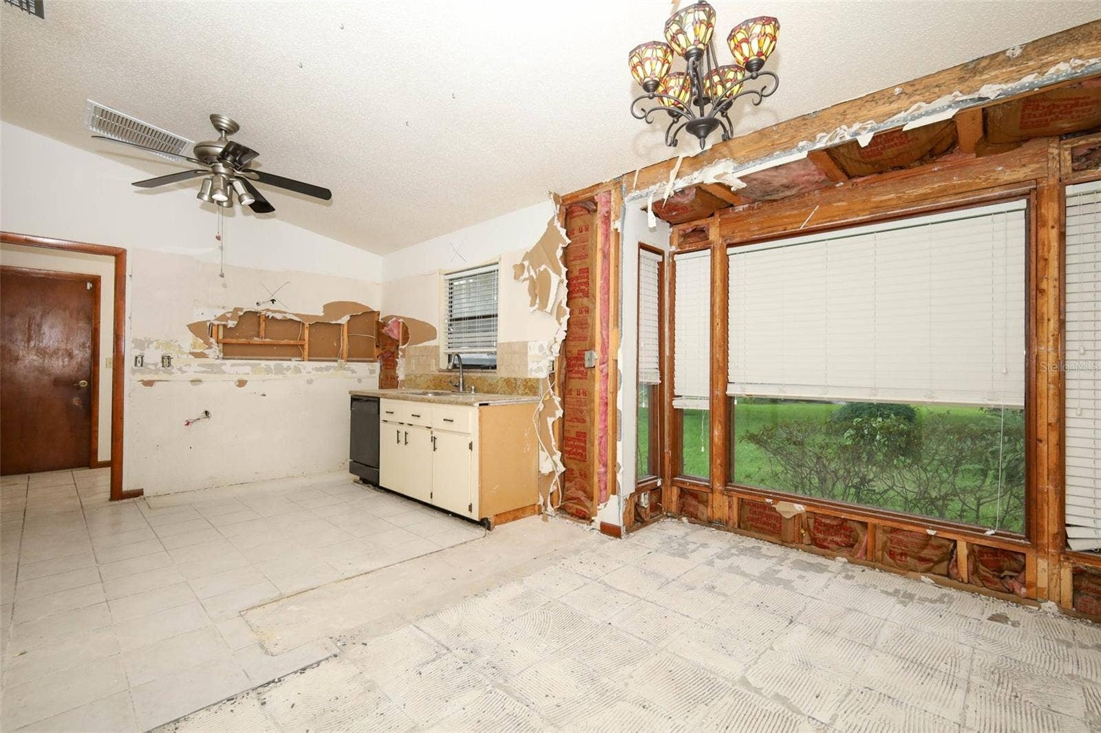 312 KIMBERLY COURT, Sanford, FL 32771 312 KIMBERLY COURT, Sanford, FL 32771