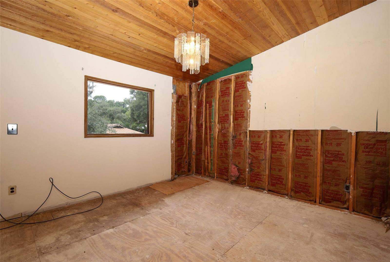 312 KIMBERLY COURT, Sanford, FL 32771 312 KIMBERLY COURT, Sanford, FL 32771
