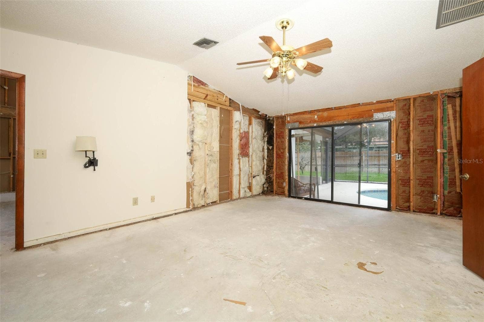 312 KIMBERLY COURT, Sanford, FL 32771 312 KIMBERLY COURT, Sanford, FL 32771