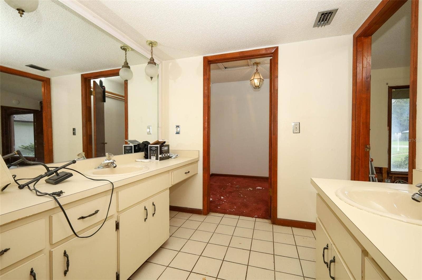 312 KIMBERLY COURT, Sanford, FL 32771 312 KIMBERLY COURT, Sanford, FL 32771