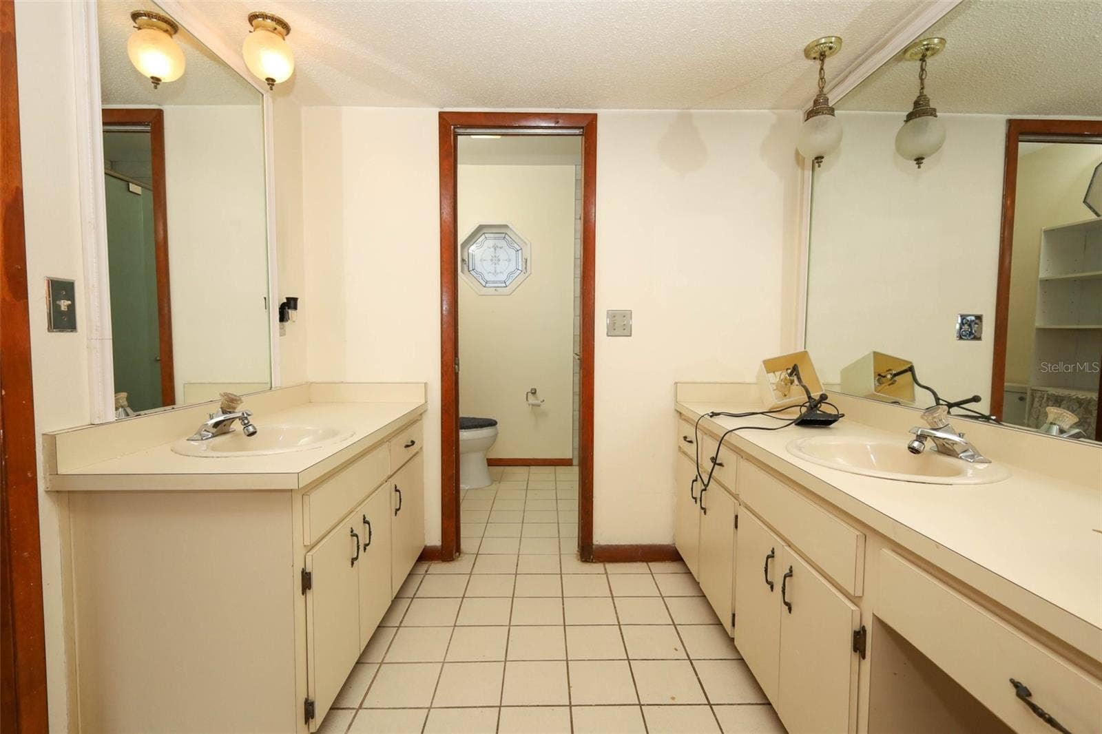 312 KIMBERLY COURT, Sanford, FL 32771 312 KIMBERLY COURT, Sanford, FL 32771