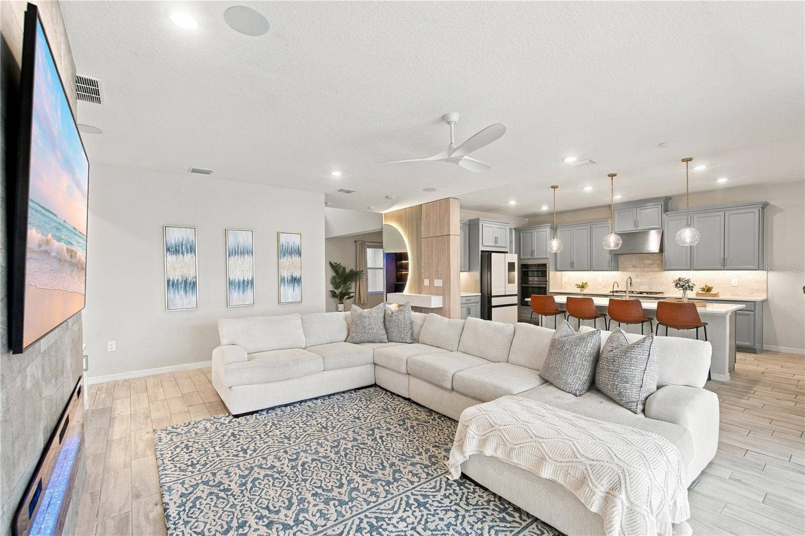 2155 TIMBER CREEK LANE, Clermont, FL 34715 2155 TIMBER CREEK LANE, Clermont, FL 34715