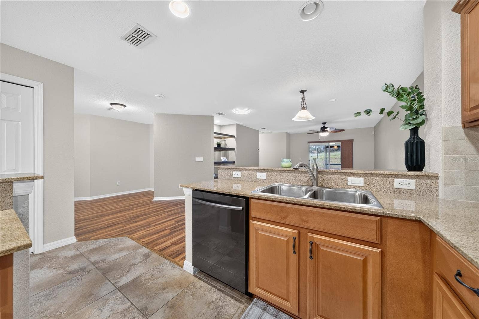 21630 BELGIAN COURT, Mount Dora, FL 32757 21630 BELGIAN COURT, Mount Dora, FL 32757