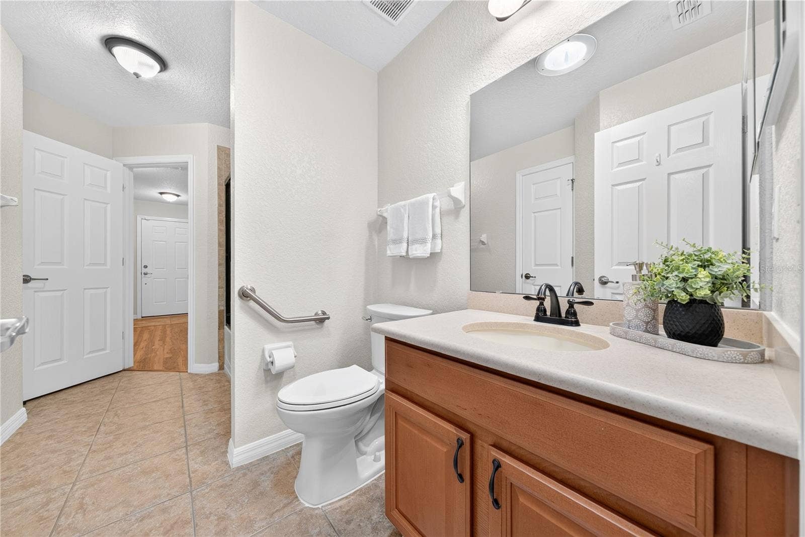21630 BELGIAN COURT, Mount Dora, FL 32757 21630 BELGIAN COURT, Mount Dora, FL 32757