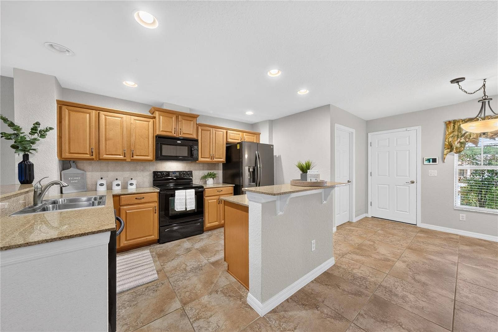 21630 BELGIAN COURT, Mount Dora, FL 32757 21630 BELGIAN COURT, Mount Dora, FL 32757
