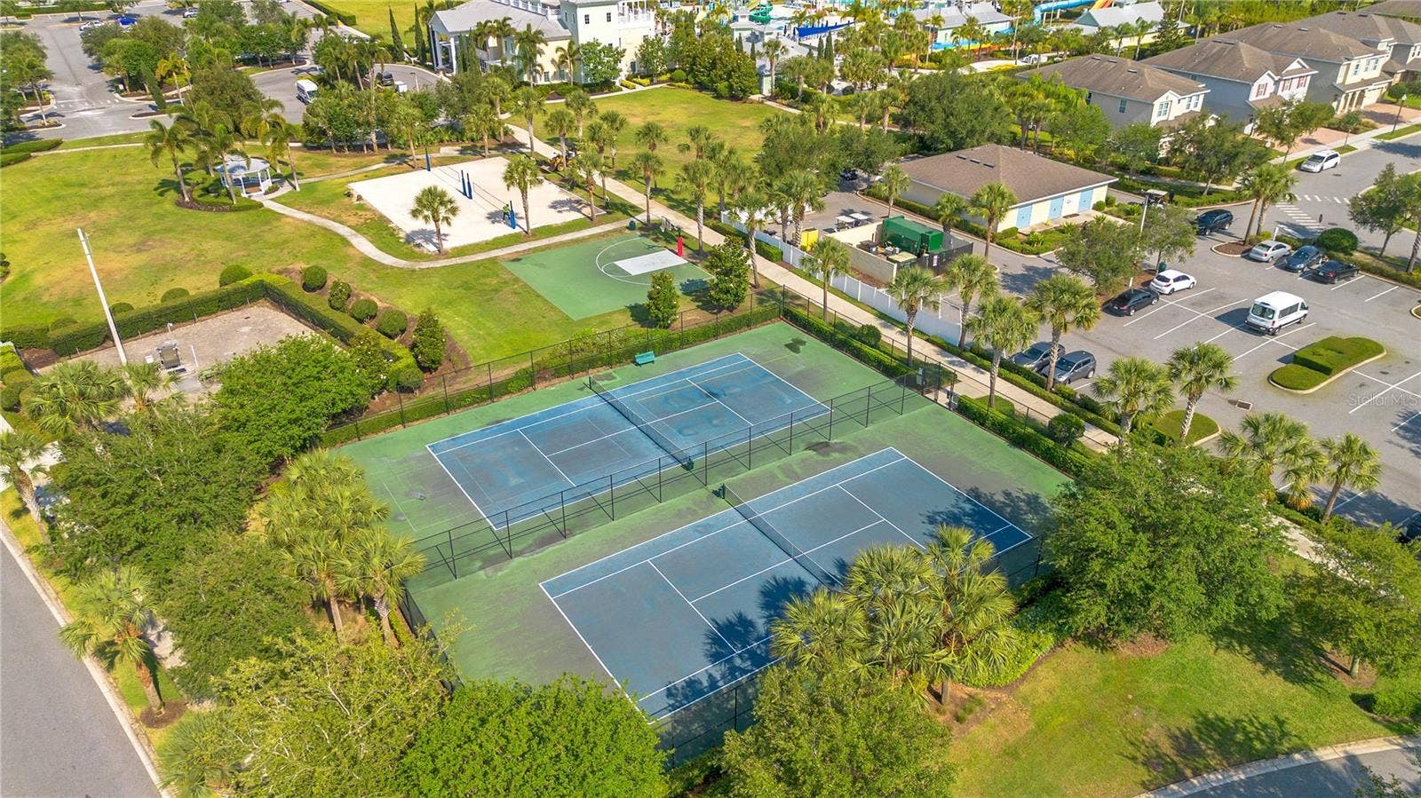 7704 WESTLAND DRIVE, Kissimmee, FL 34747 Enjoy access to Encore's tennis and recreational courts