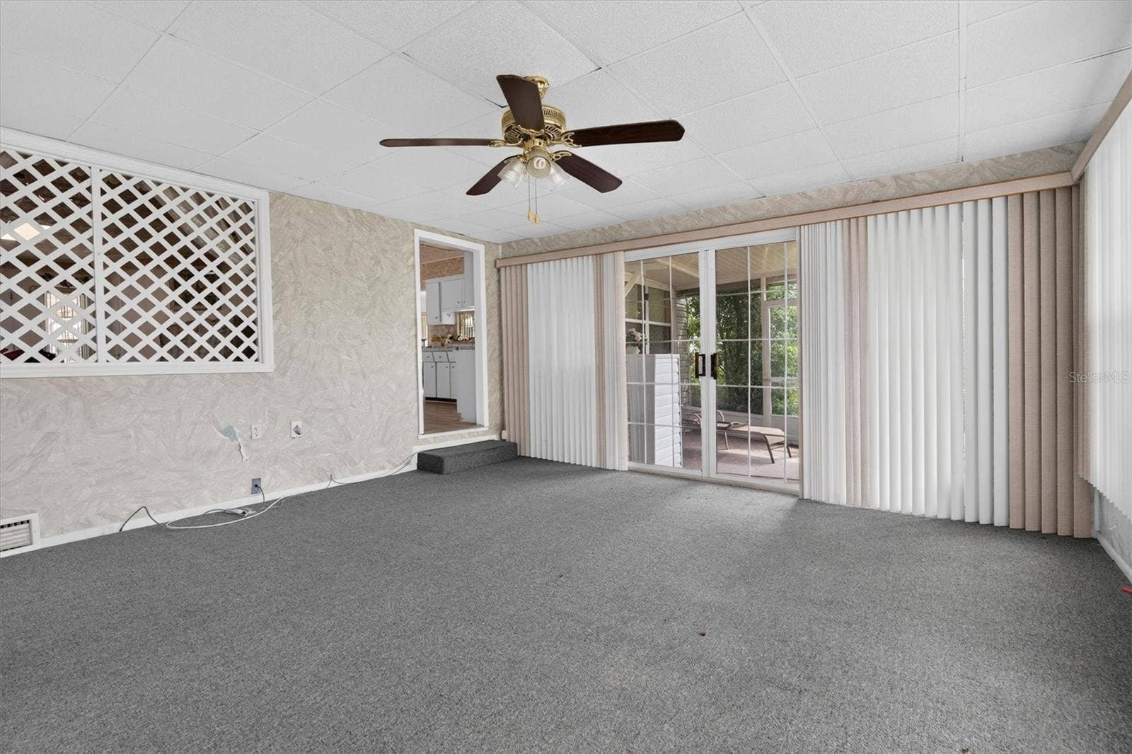 953 TODD WAY, Tavares, FL 32778 953 TODD WAY, Tavares, FL 32778