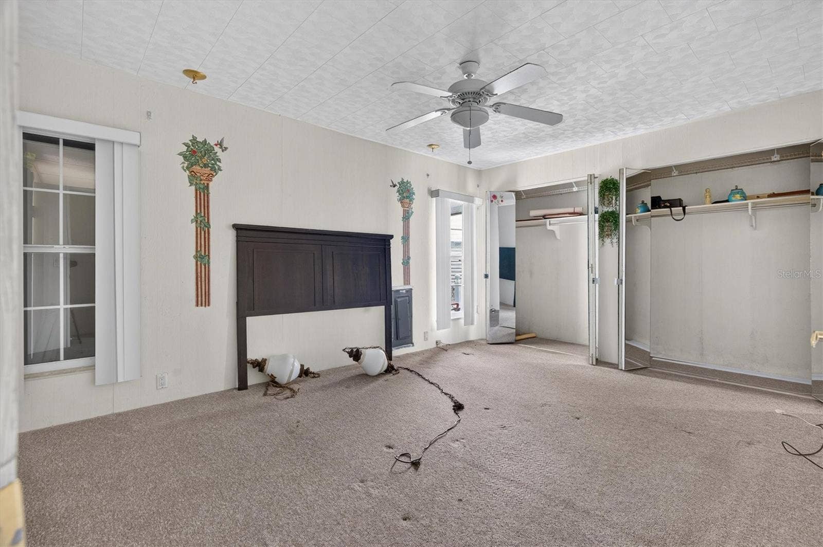 953 TODD WAY, Tavares, FL 32778 953 TODD WAY, Tavares, FL 32778
