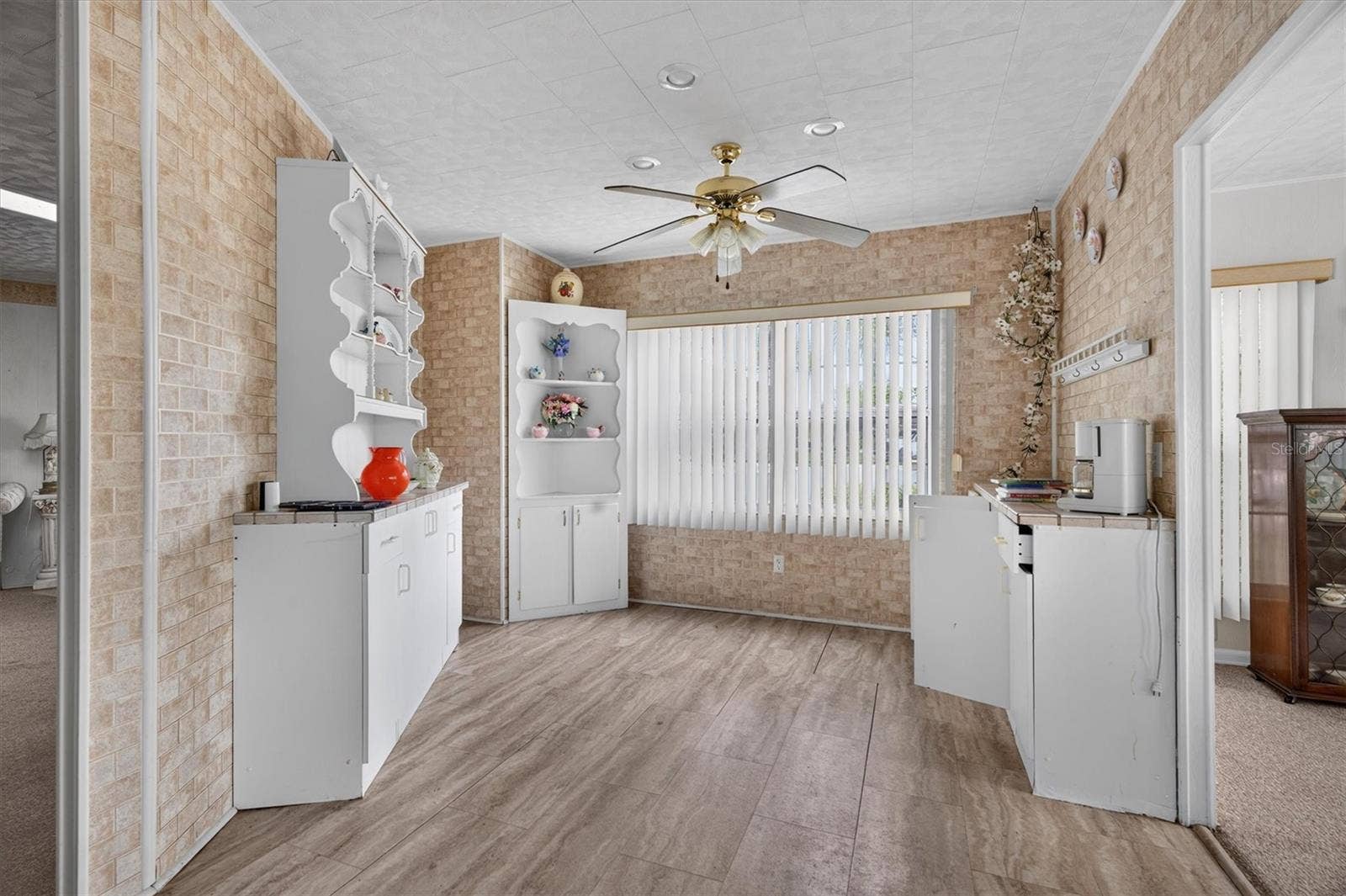 953 TODD WAY, Tavares, FL 32778 953 TODD WAY, Tavares, FL 32778