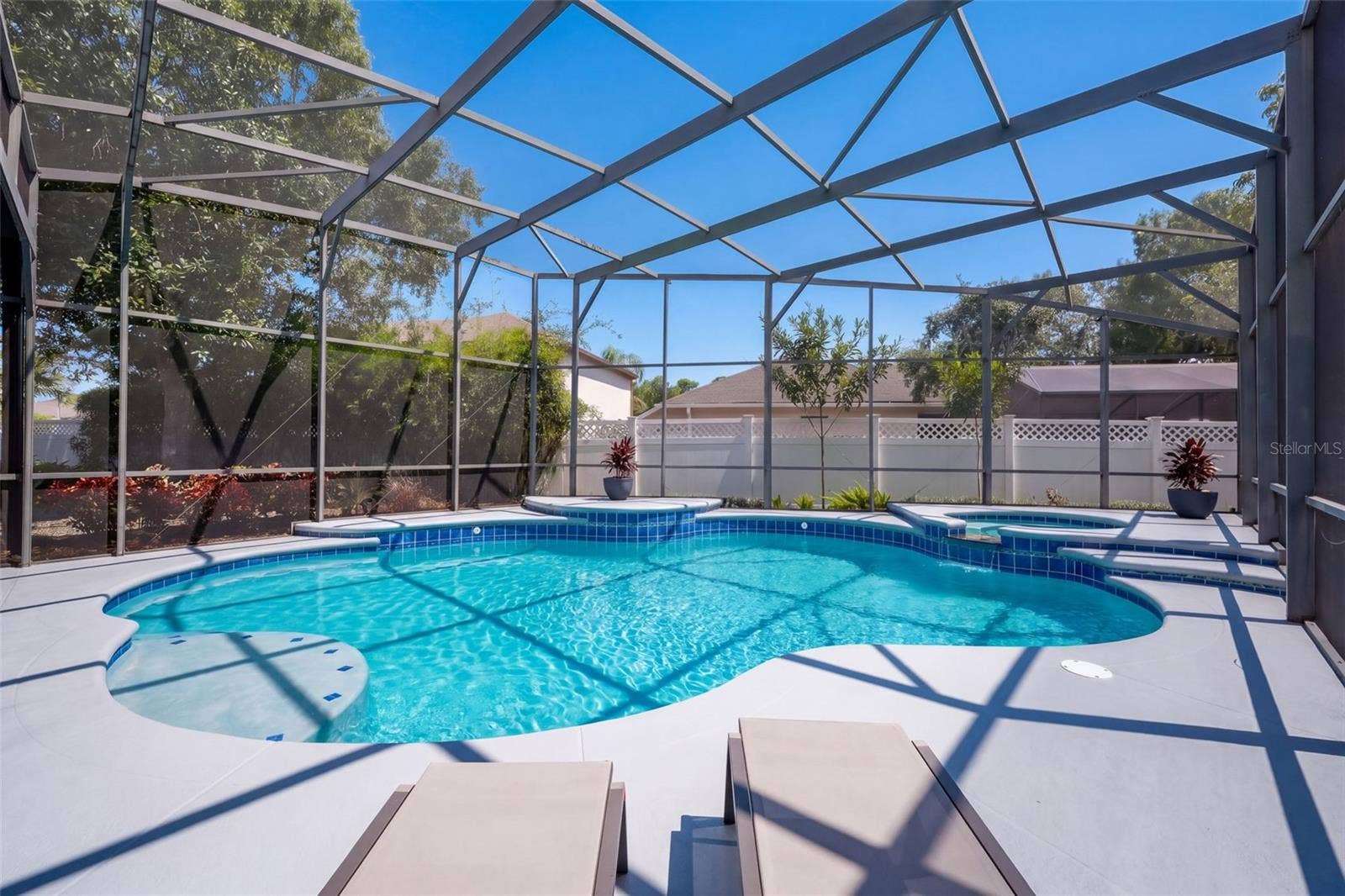 Large Salt Water Pool!