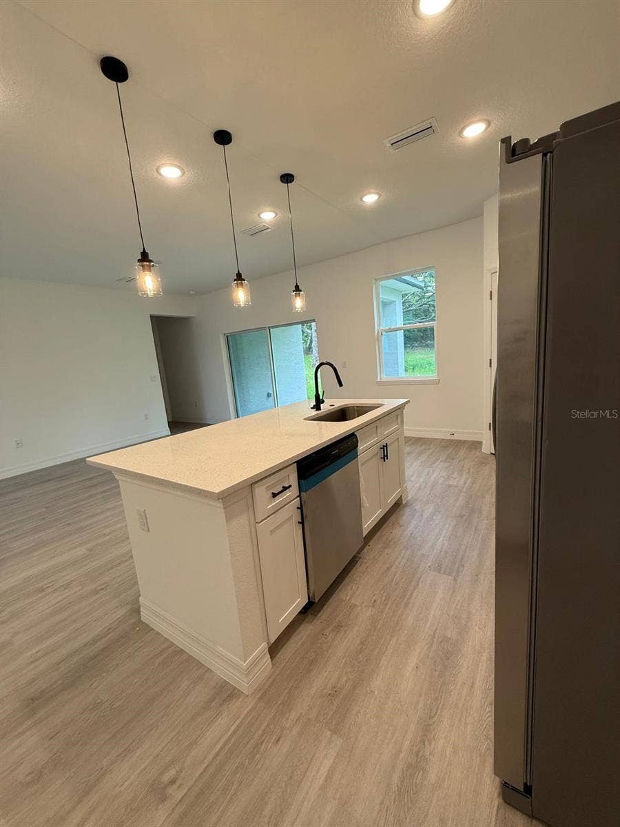Citrus Springs, FL 34434 Citrus Springs, FL 34434
