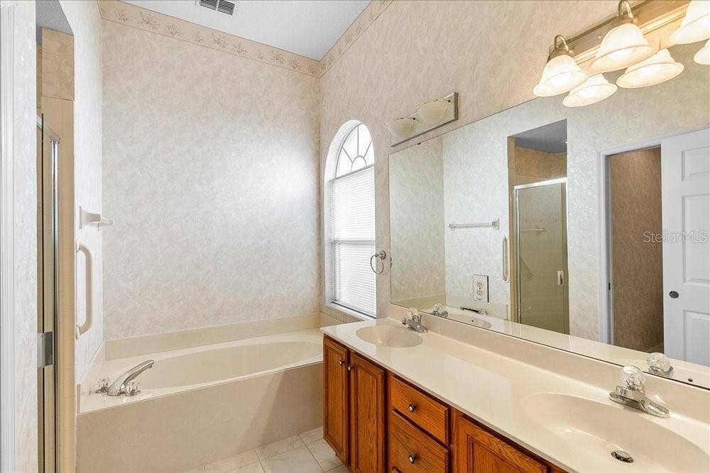 primary bath with separate tub