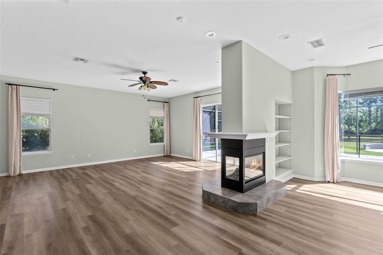 19900 QUINELLA STREET, Orlando, FL 32833 19900 QUINELLA STREET, Orlando, FL 32833