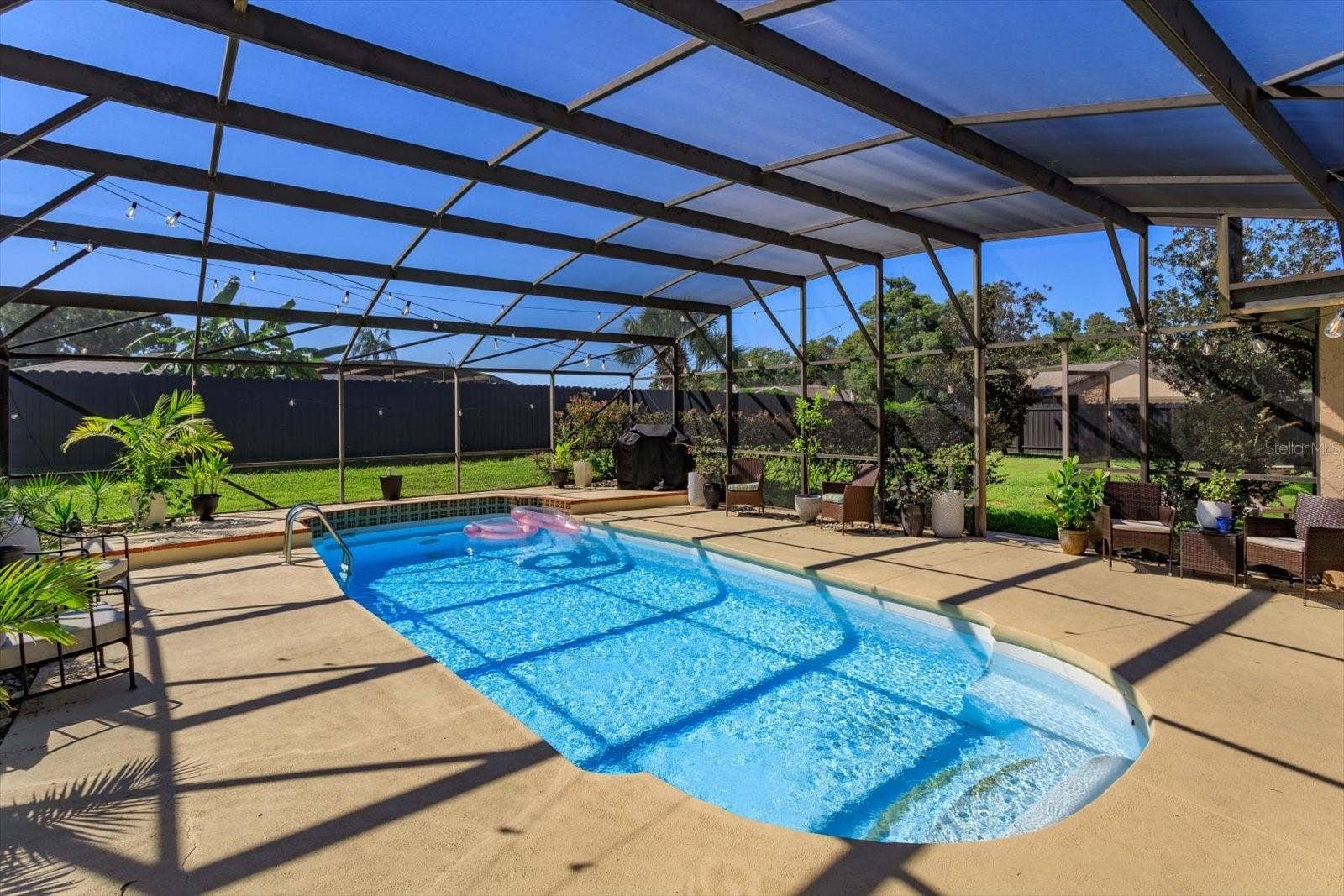 1931 ASTER DRIVE, Winter Park, FL 32792 Beautiful pool with new screen enclosure and new pool pump