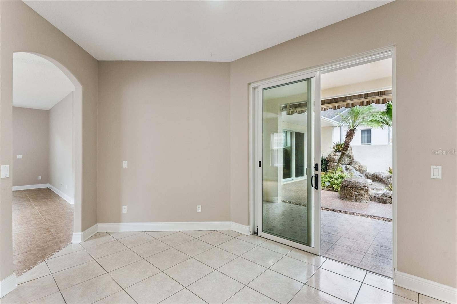 4242 NEWLAND STREET, Clermont, FL 34711 Breakfast Nook