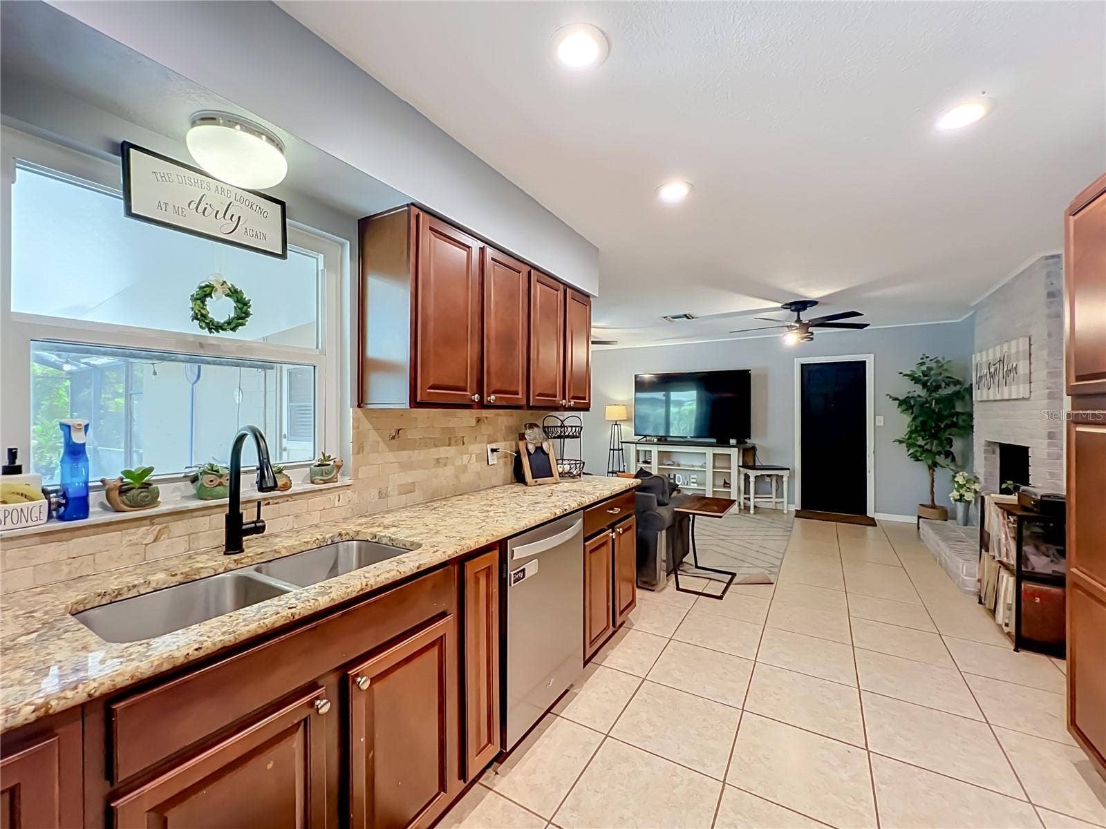 128 ALDEAN DRIVE, Sanford, FL 32771 128 ALDEAN DRIVE, Sanford, FL 32771