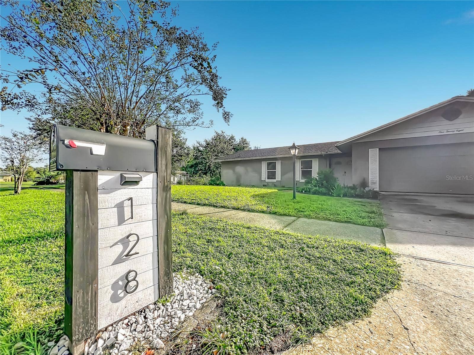 128 ALDEAN DRIVE, Sanford, FL 32771 128 ALDEAN DRIVE, Sanford, FL 32771