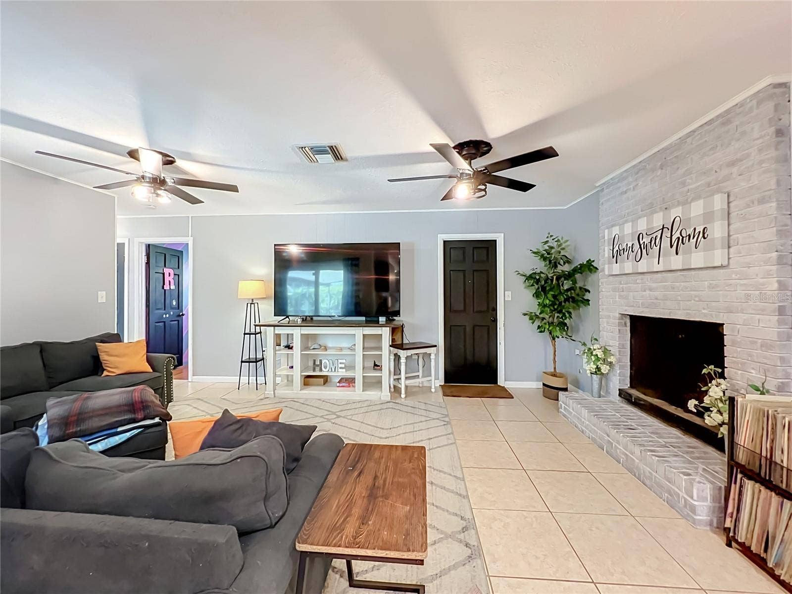 128 ALDEAN DRIVE, Sanford, FL 32771 128 ALDEAN DRIVE, Sanford, FL 32771