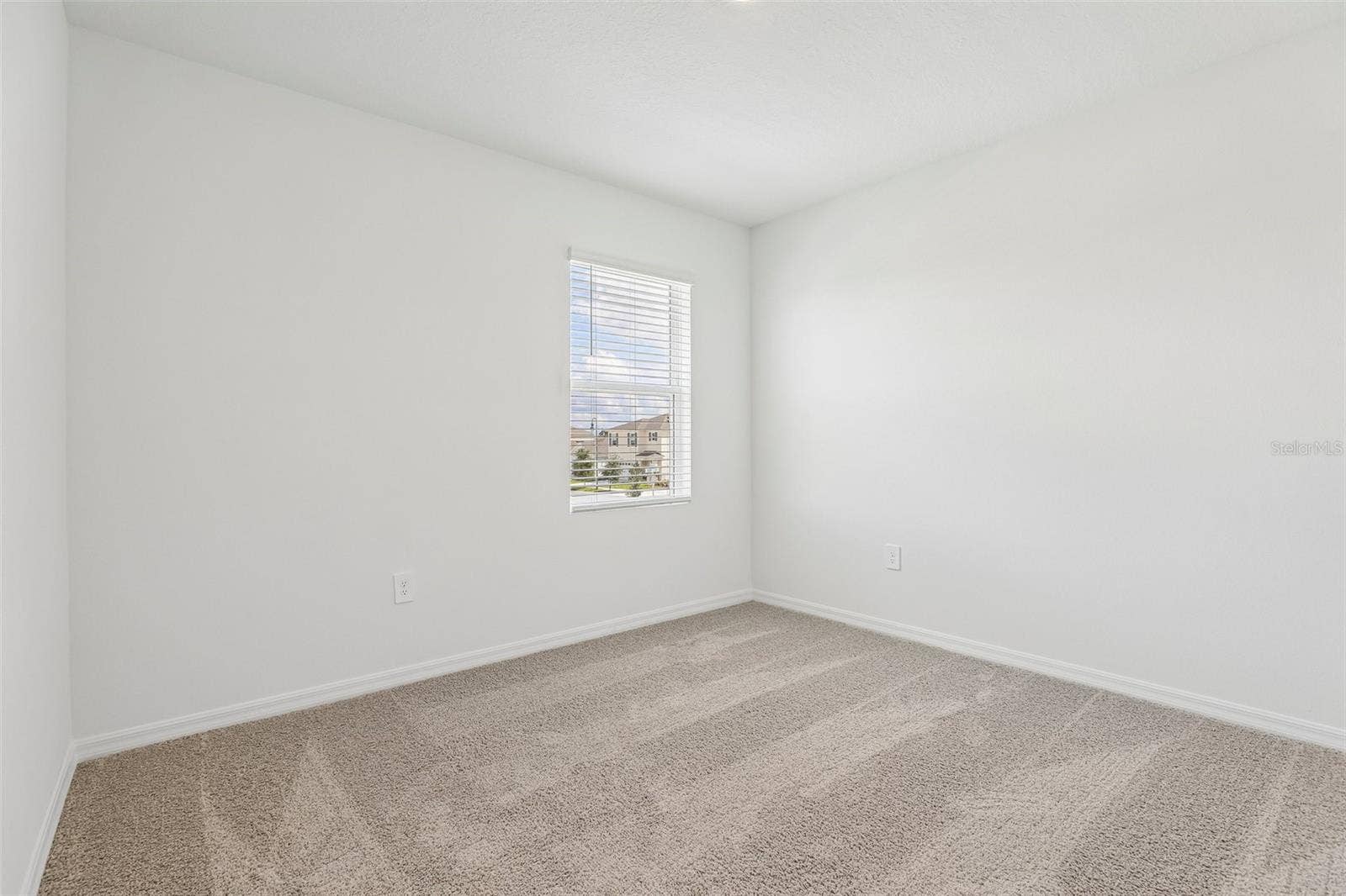 5629 BROOK LANE, Haines City, FL 33844 5629 BROOK LANE, Haines City, FL 33844