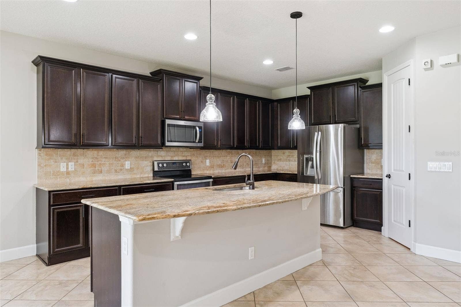 12046 ULETA LANE, Orlando, FL 32827 12046 ULETA LANE, Orlando, FL 32827