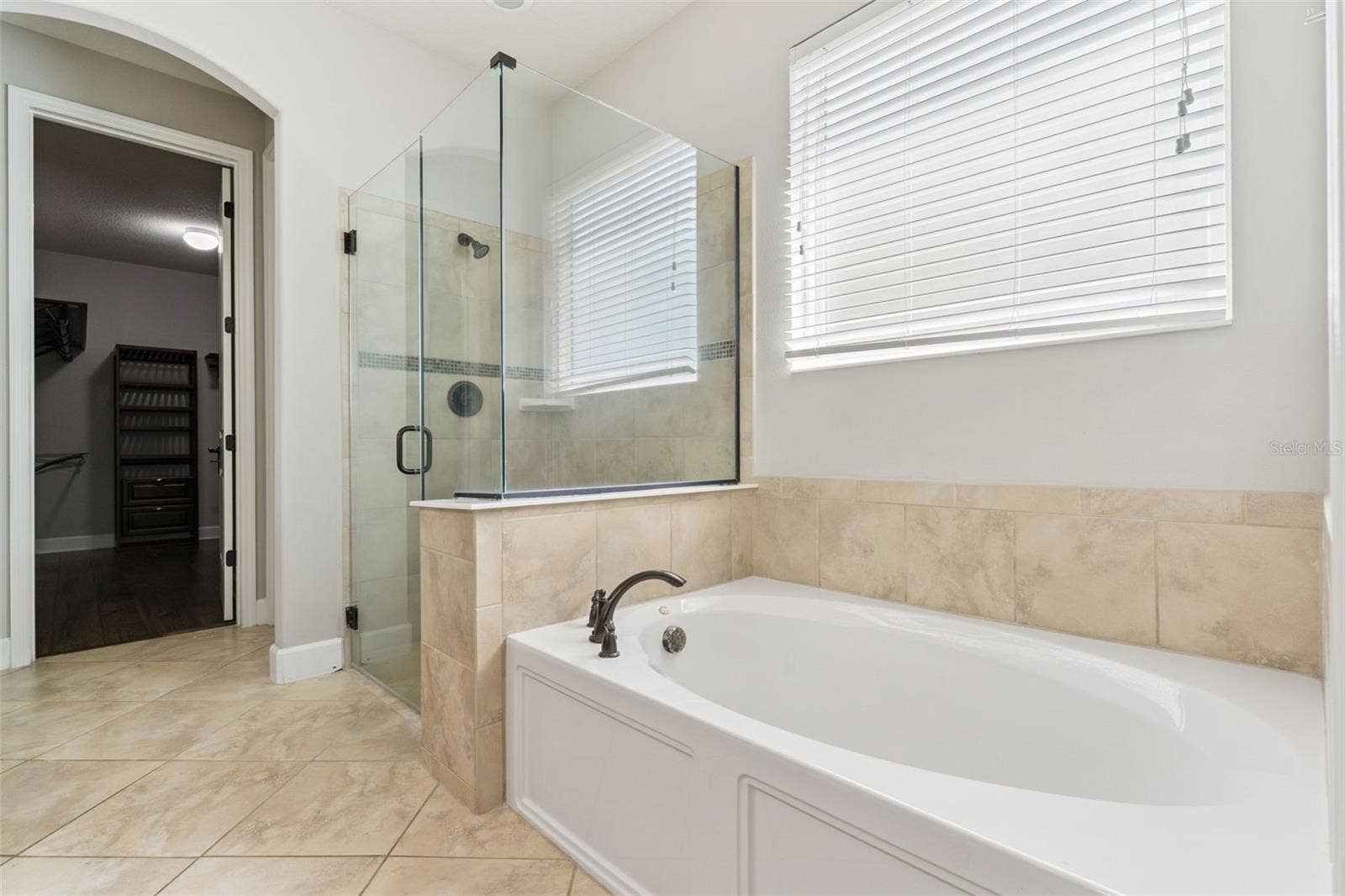 12046 ULETA LANE, Orlando, FL 32827 12046 ULETA LANE, Orlando, FL 32827