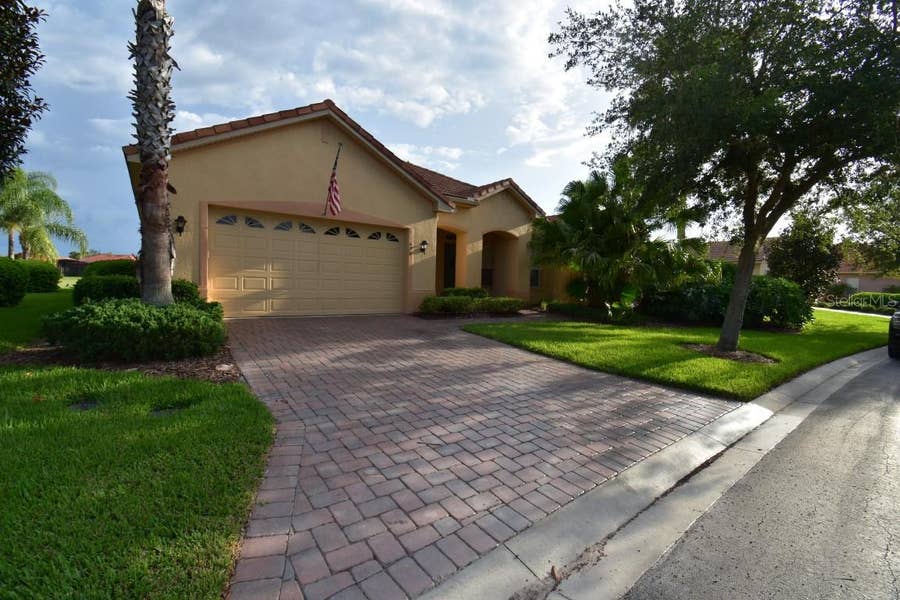 Property photo for Poinciana, FL