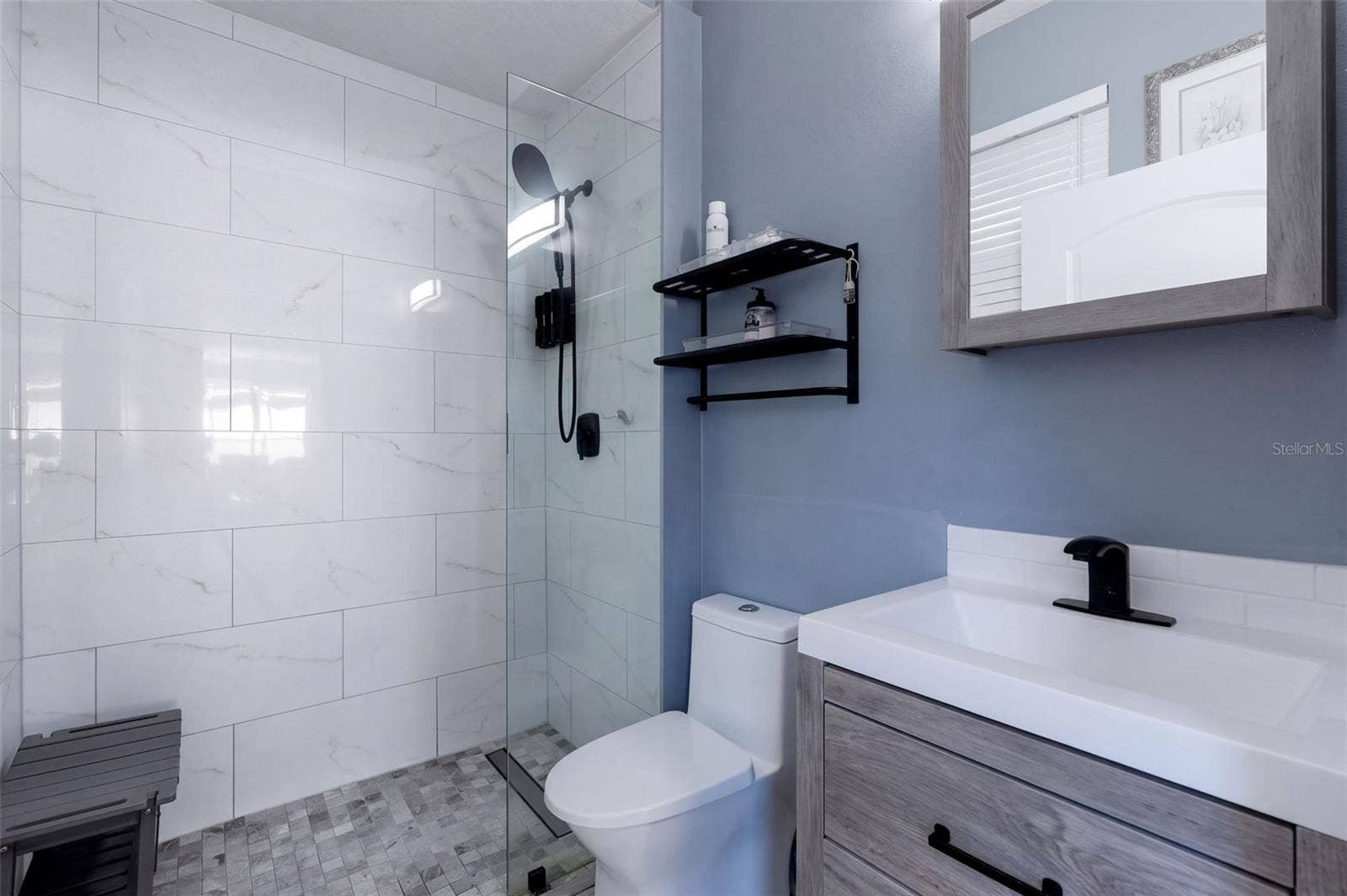 10603 SUNRISE TERRACE DRIVE, Orlando, FL 32825 Downstairs Bathroom