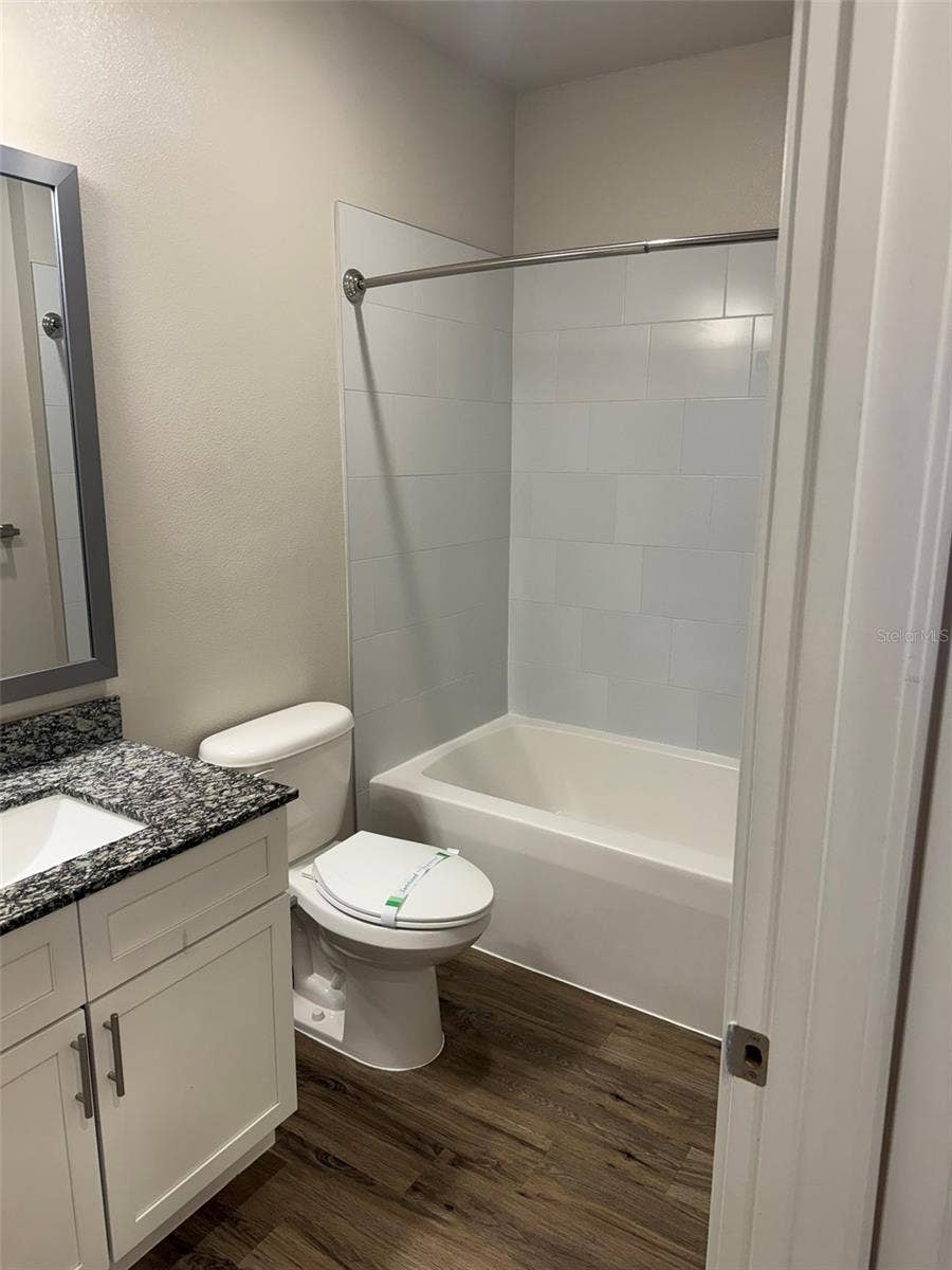 2400 PEACEFUL RIVER, #1-206, Mount Dora, FL 32757 2400 PEACEFUL RIVER, #1-206, Mount Dora, FL 32757