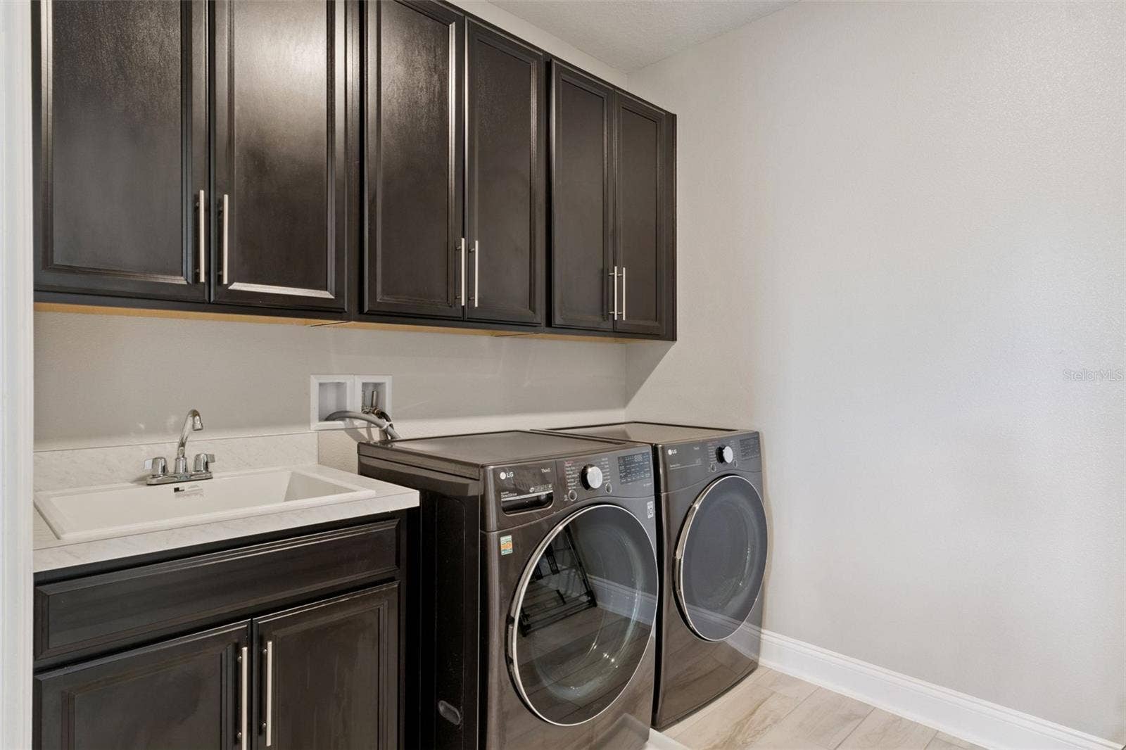 13541 PARKFIELD WAY, Winter Garden, FL 34787 Laundry Room