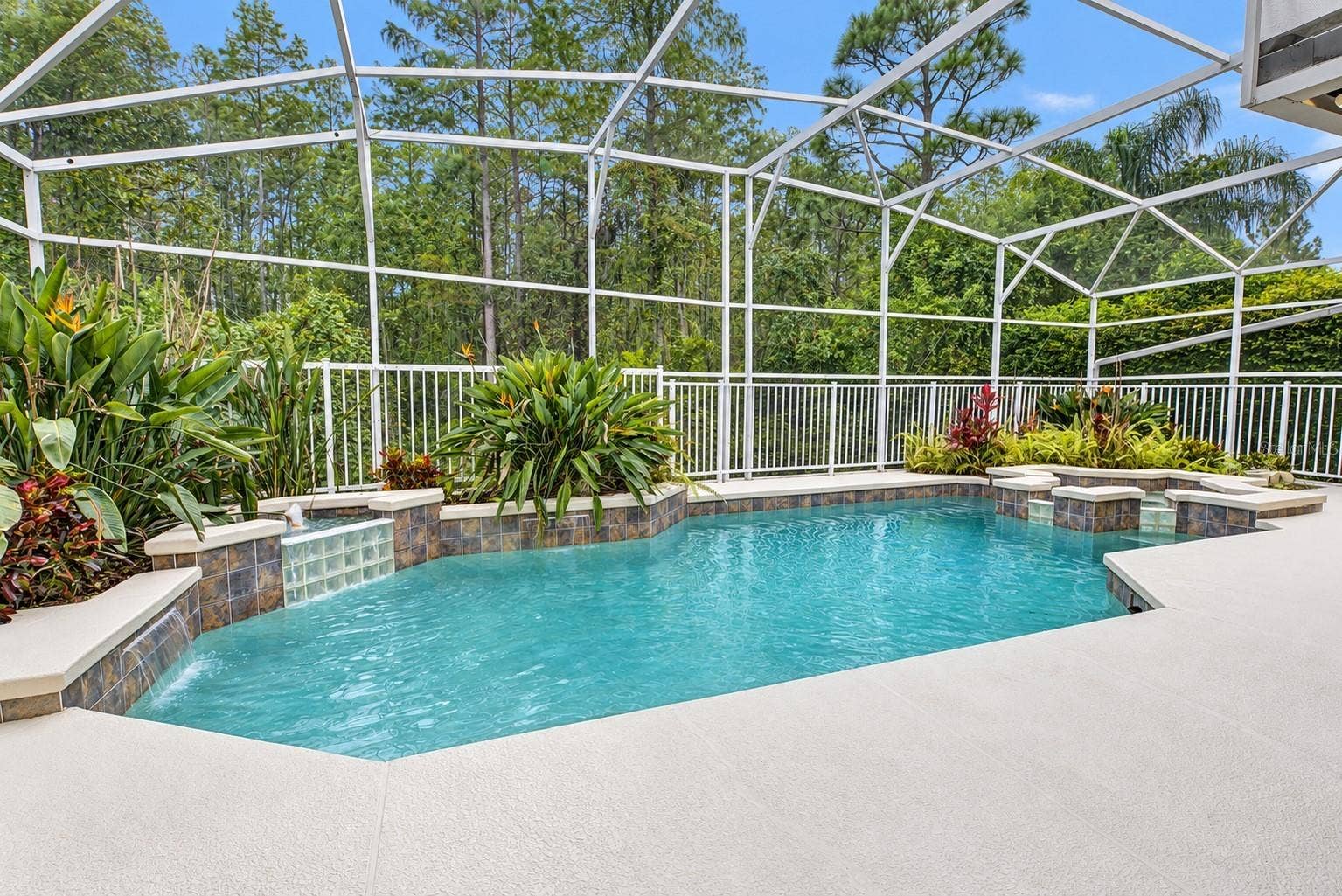 2078 KENSINGTON RUN DRIVE, Orlando, FL 32828 2078 KENSINGTON RUN DRIVE, Orlando, FL 32828