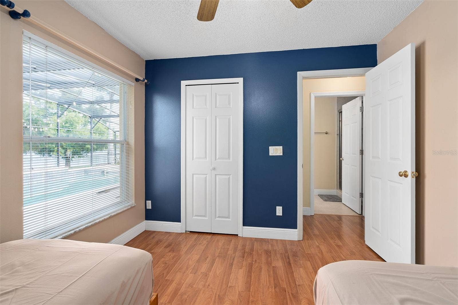 13715 BLUEWATER CIRCLE, Orlando, FL 32828 13715 BLUEWATER CIRCLE, Orlando, FL 32828