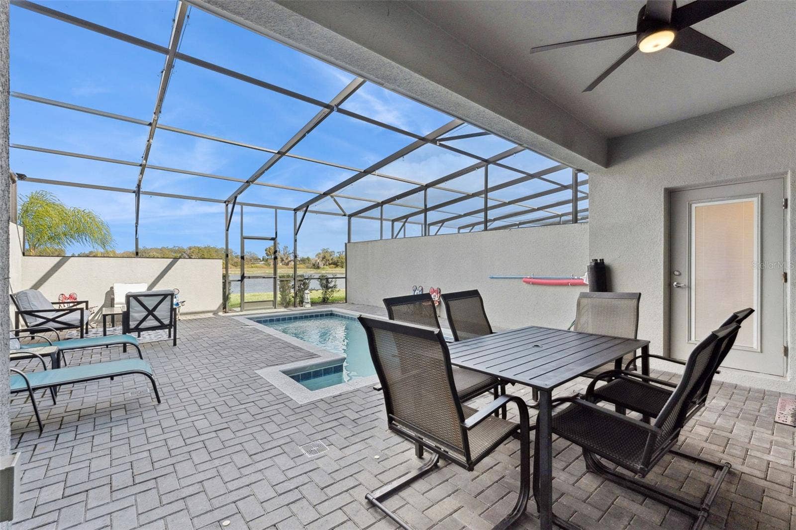 7163 OAKMOSS LOOP, Davenport, FL 33837