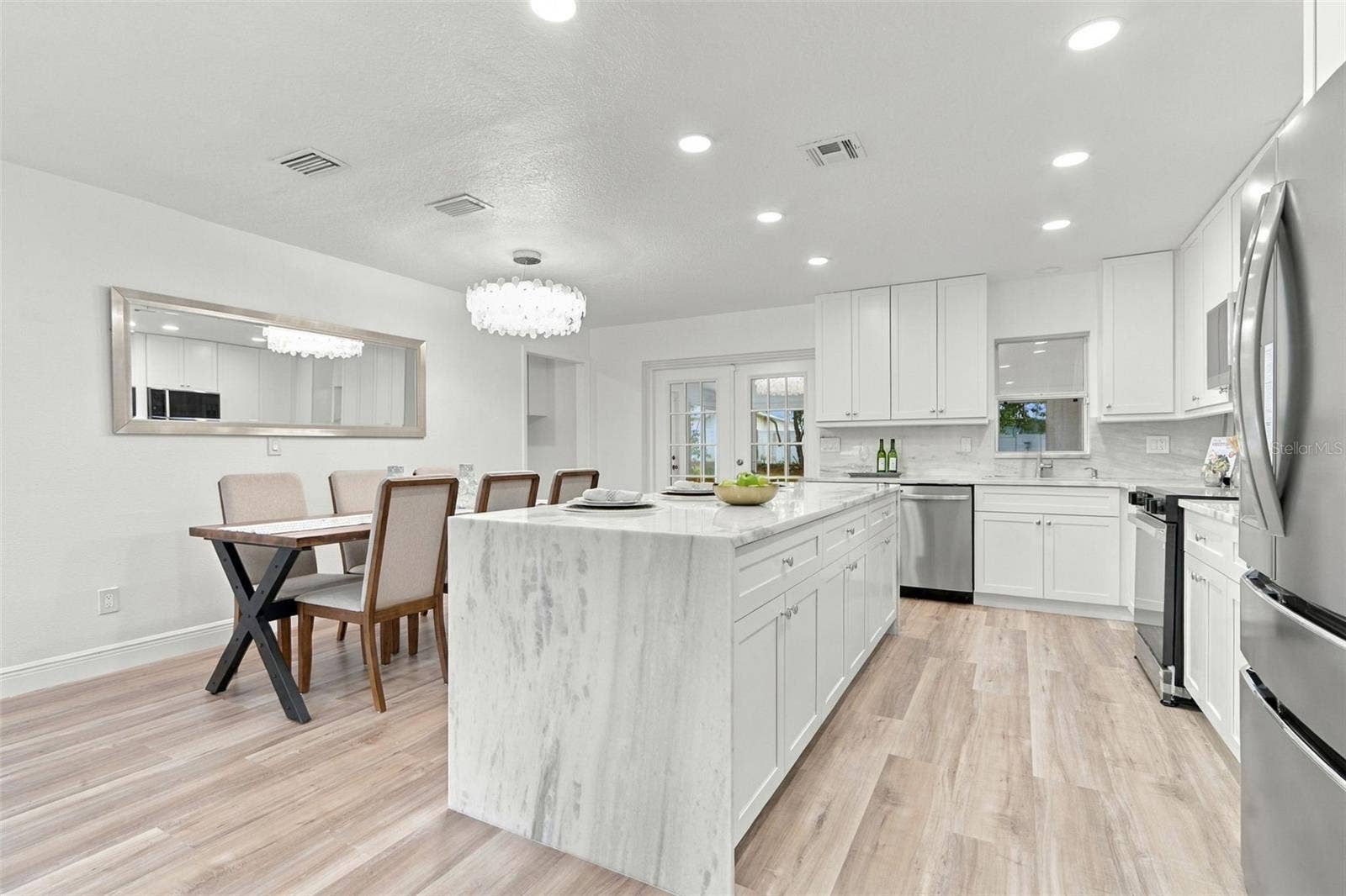 190 ROPER DRIVE, Winter Garden, FL 34787 190 ROPER DRIVE, Winter Garden, FL 34787
